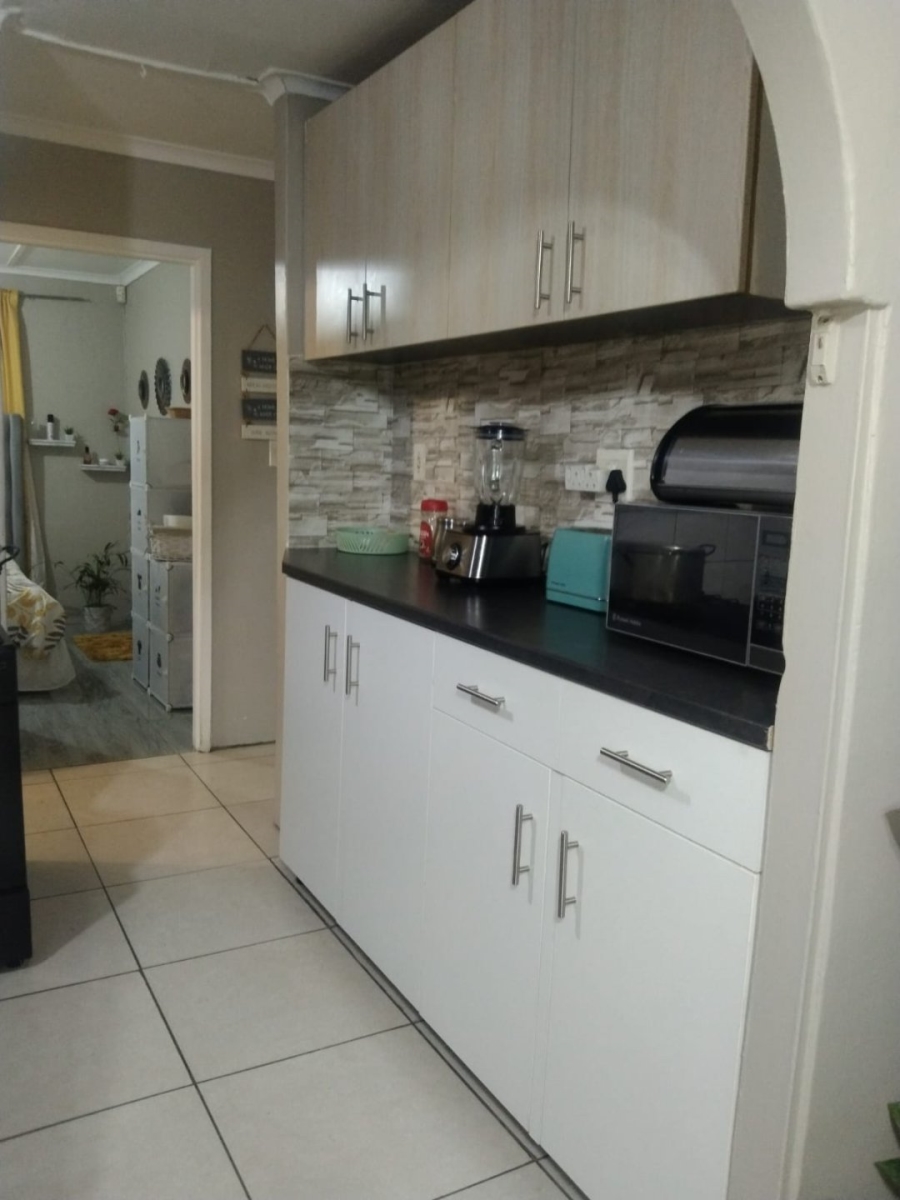 3 Bedroom Property for Sale in Beacon Valley Western Cape